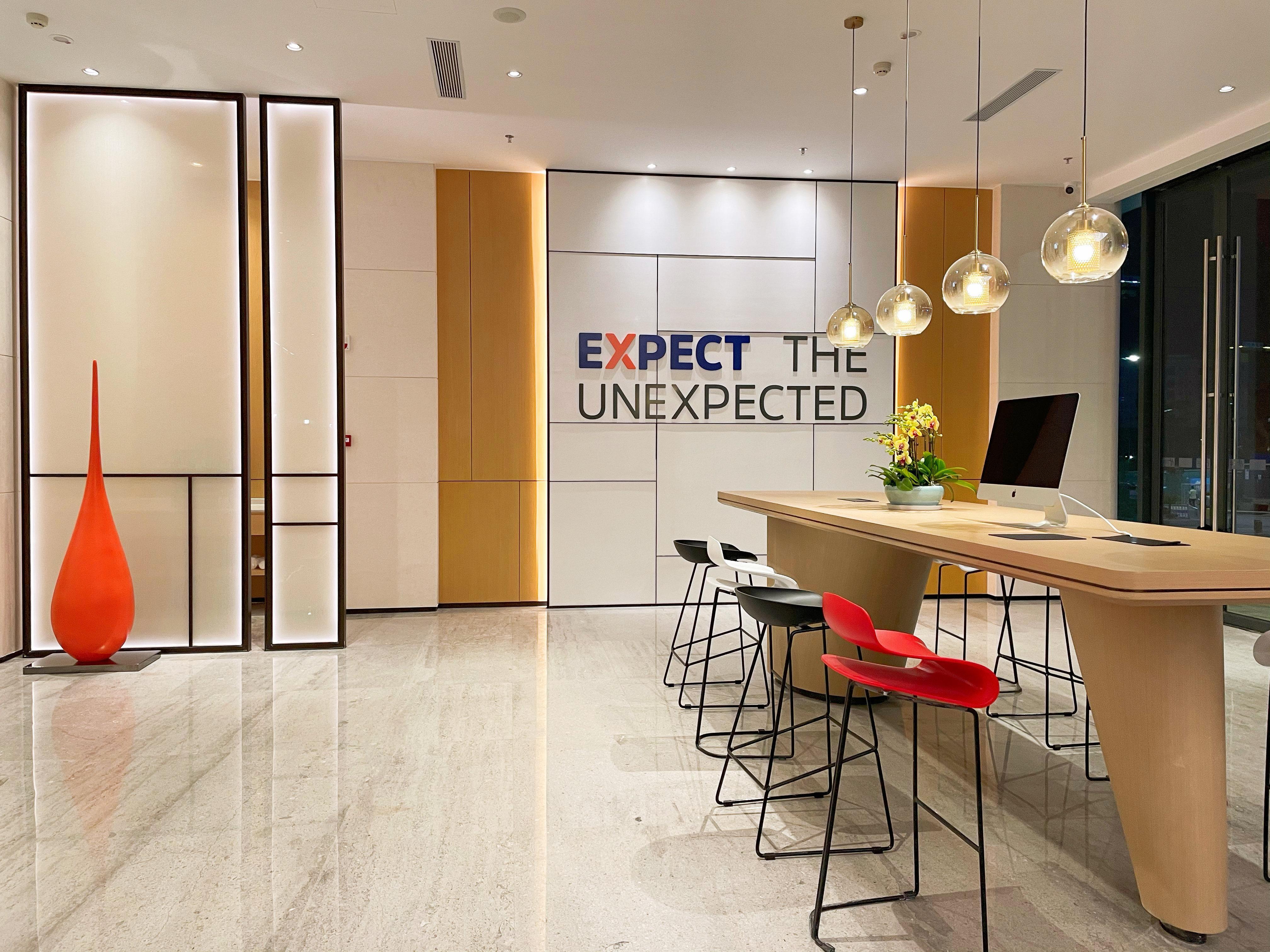 Holiday Inn Express Shenzhen Longhua By Ihg Exterior photo